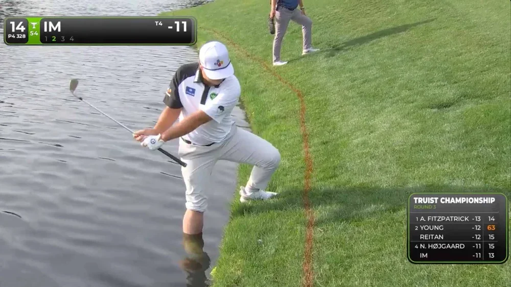 Sungjae Im makes incredible birdie after finding water at Truist Championship